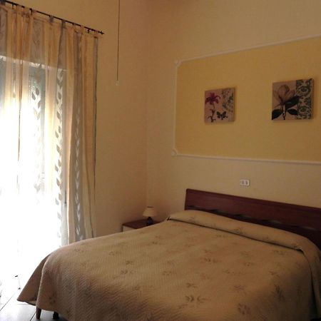 Hotel Ondina Viareggio Ngoại thất bức ảnh