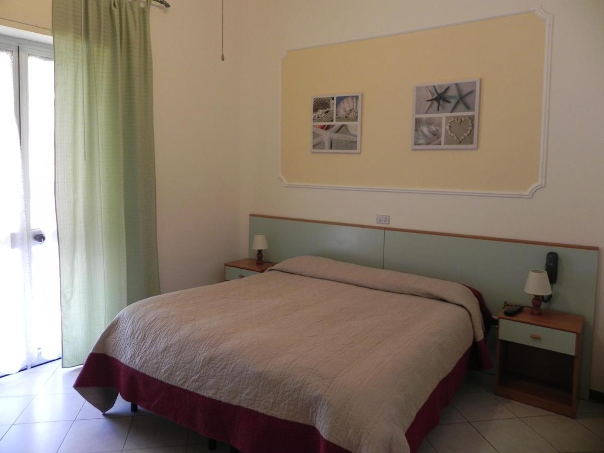 Hotel Ondina Viareggio Ngoại thất bức ảnh