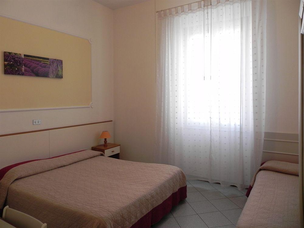 Hotel Ondina Viareggio Ngoại thất bức ảnh