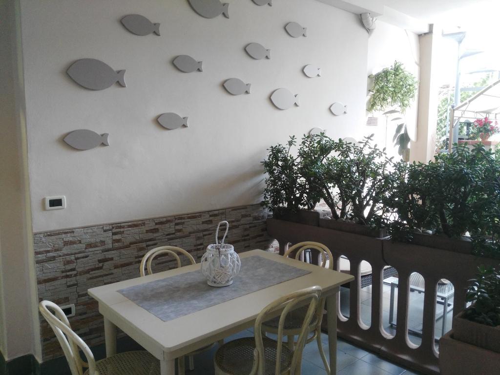 Hotel Ondina Viareggio Ngoại thất bức ảnh