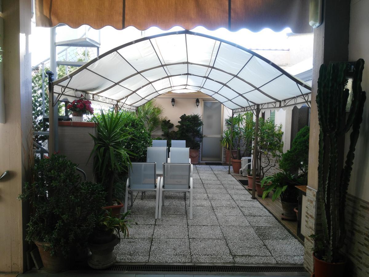 Hotel Ondina Viareggio Ngoại thất bức ảnh