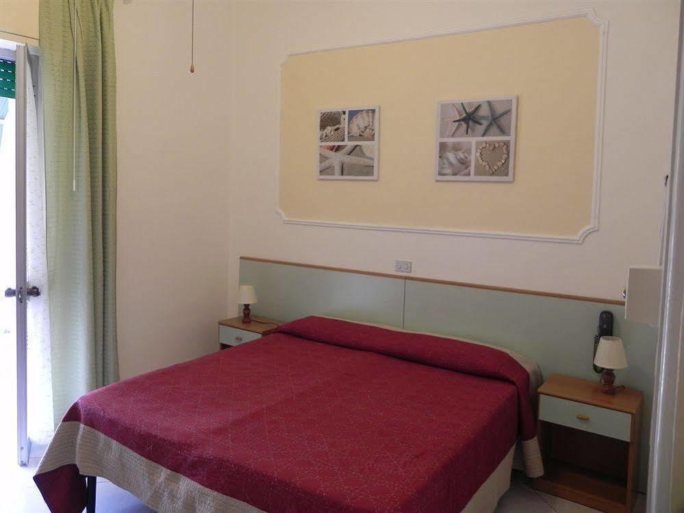 Hotel Ondina Viareggio Ngoại thất bức ảnh